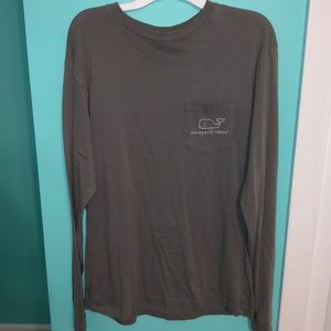 Men’s XS Vineyard Vines Shirt